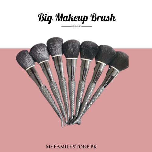High-Quality (Each) Big  Makeup Brush (Blush On – Black Tail)